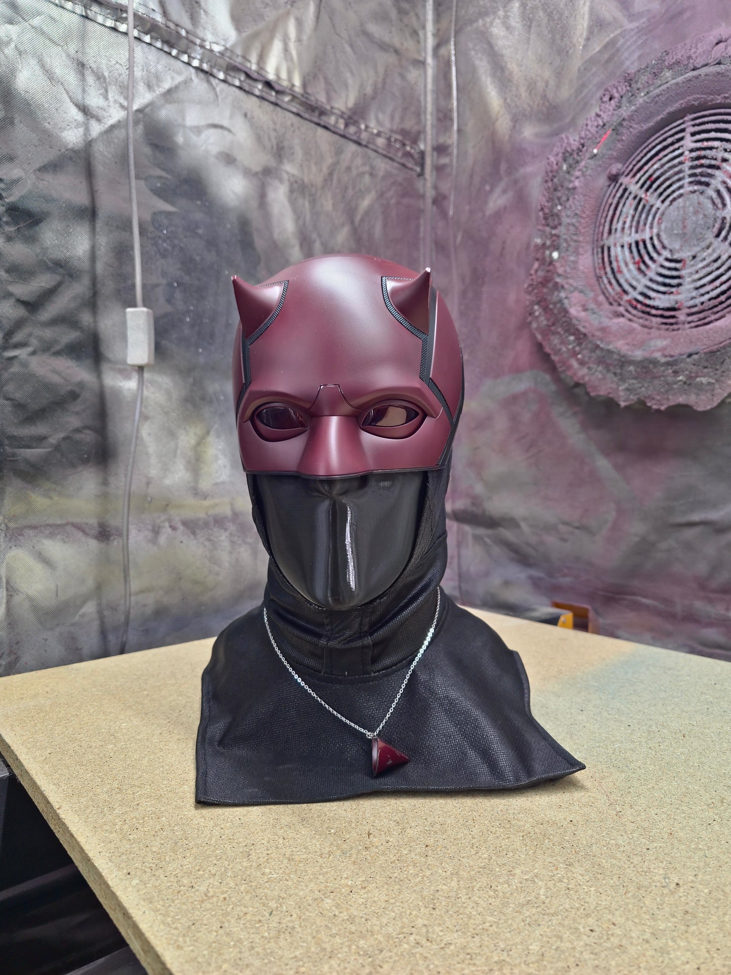 Smooth Cowl Display Bust Bundle